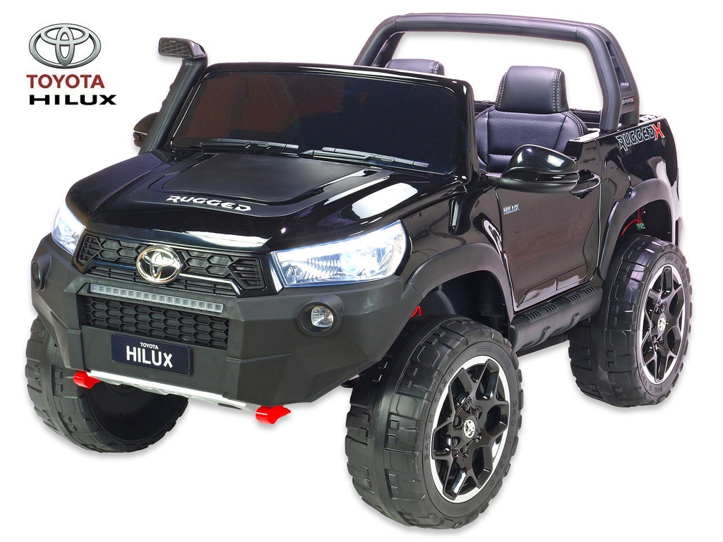 Toyota Hilux Rugged-X s 2.4G, 4x4, dvoumístná, černá metalíza 3375