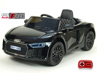Audi R8 Spyder s 2.4G, černé